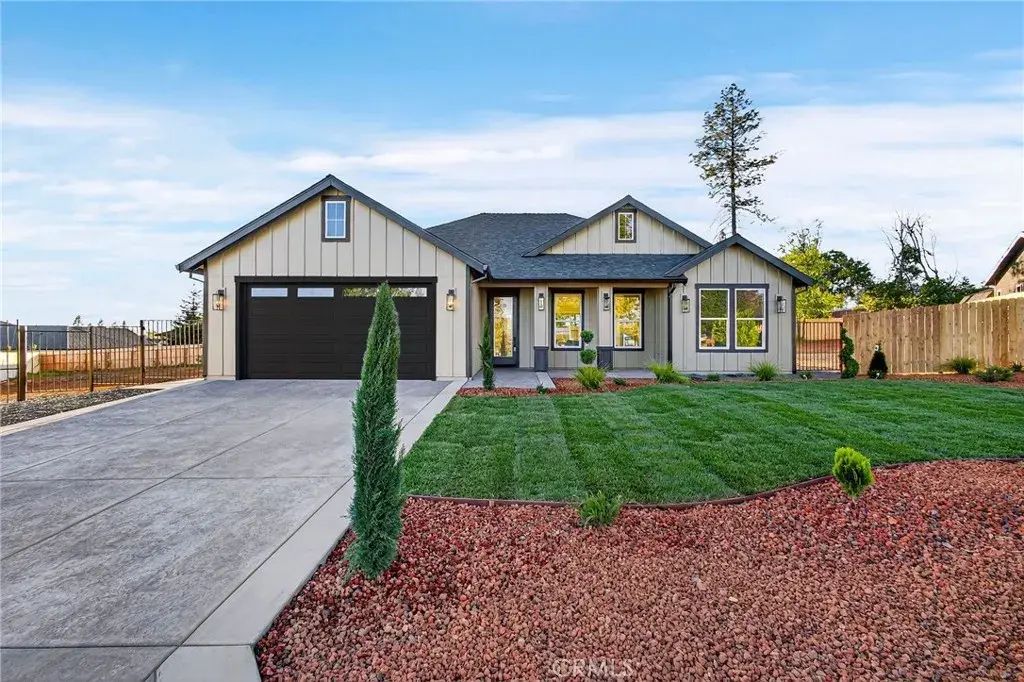 1521 Forest Circle, Paradise