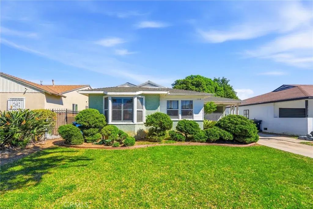 13118 Stanford, Los Angeles