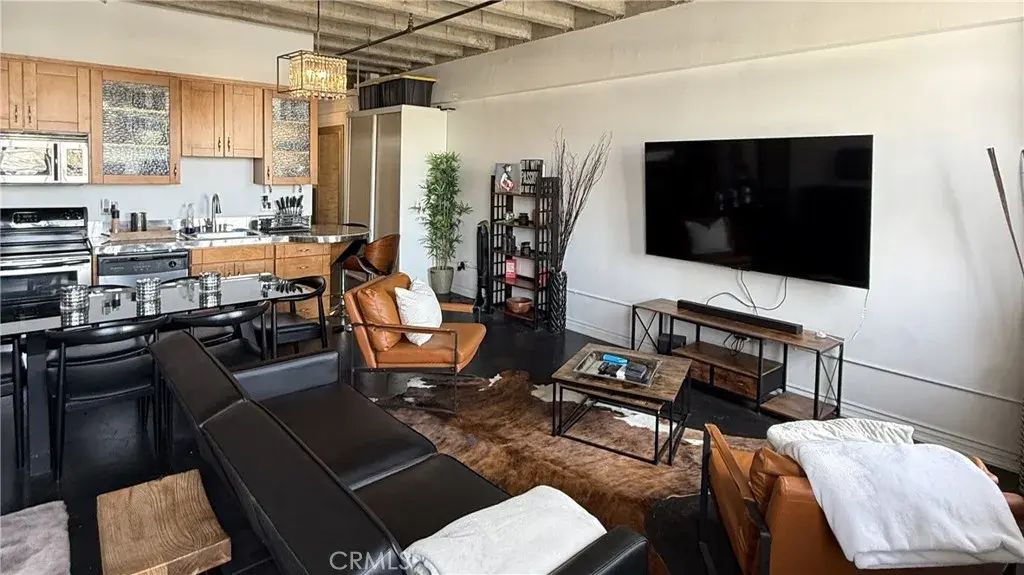 312 W 5th 1022, Los Angeles