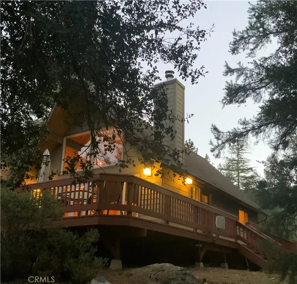 2328 Rhine Ct., Pine Mountain Club
