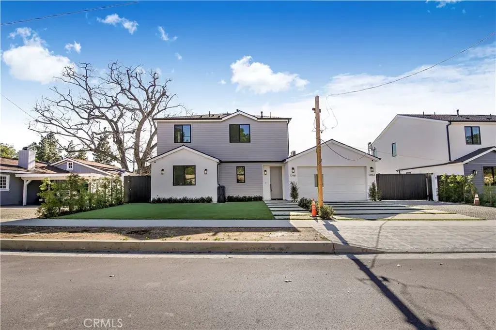 13461 Bradley Avenue, Sylmar