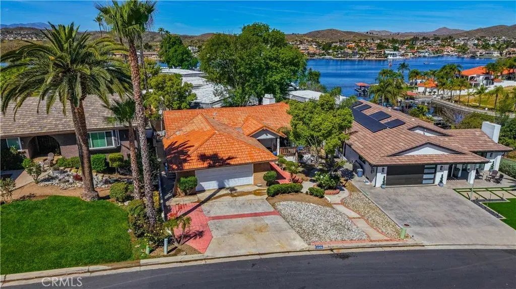 22470 Lighthouse Drive, Canyon Lake