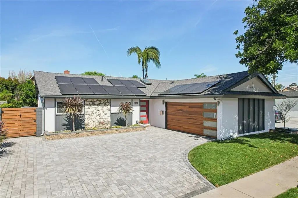 173 College Park, Seal Beach