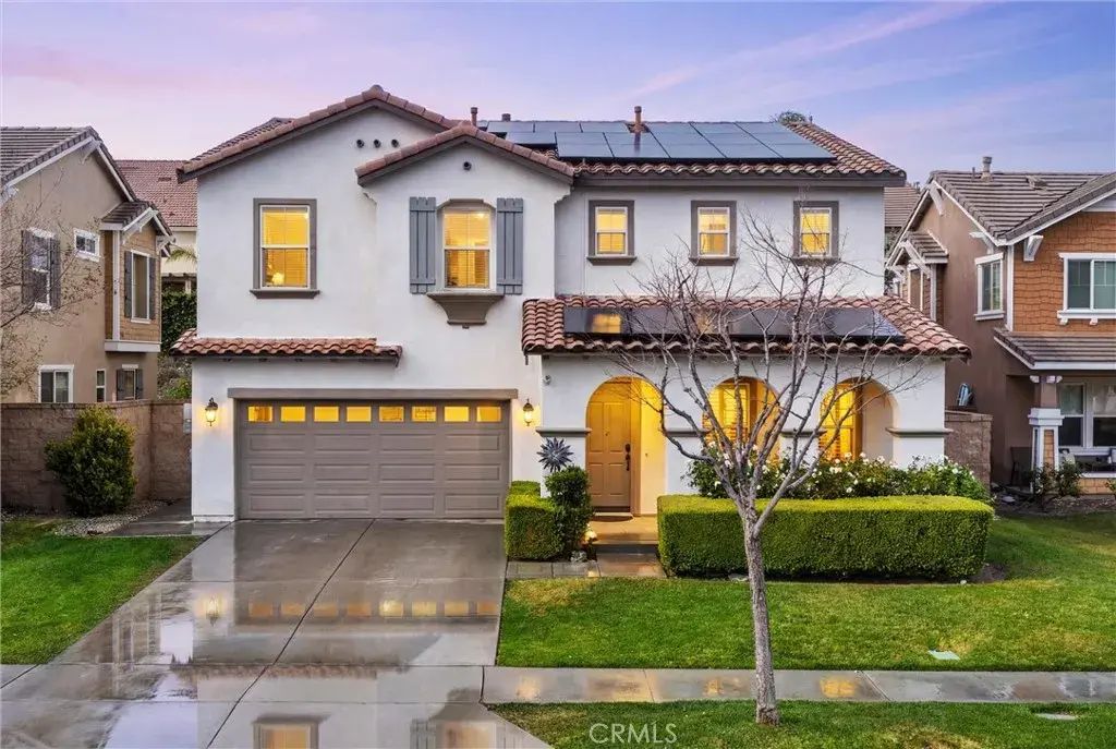 15790 Rock Point, Fontana