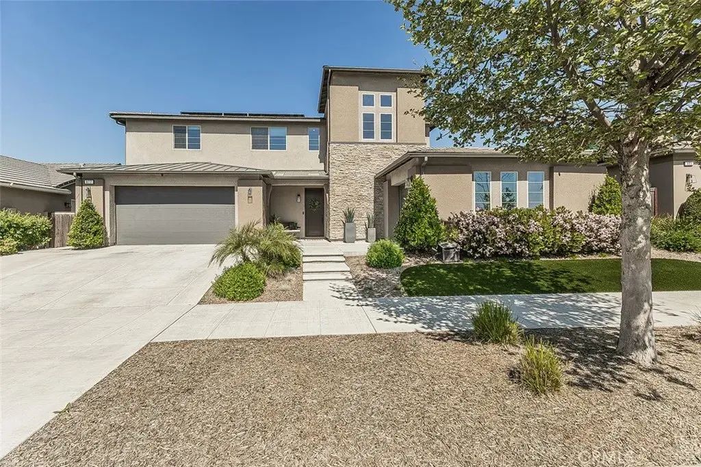 877 Treasure Hills, Madera