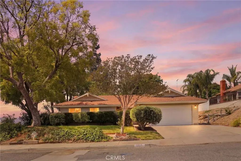 6585 Shannon, Riverside