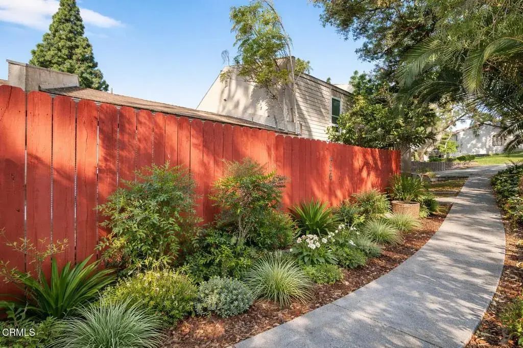 426 N Palm Avenue, Santa Paula