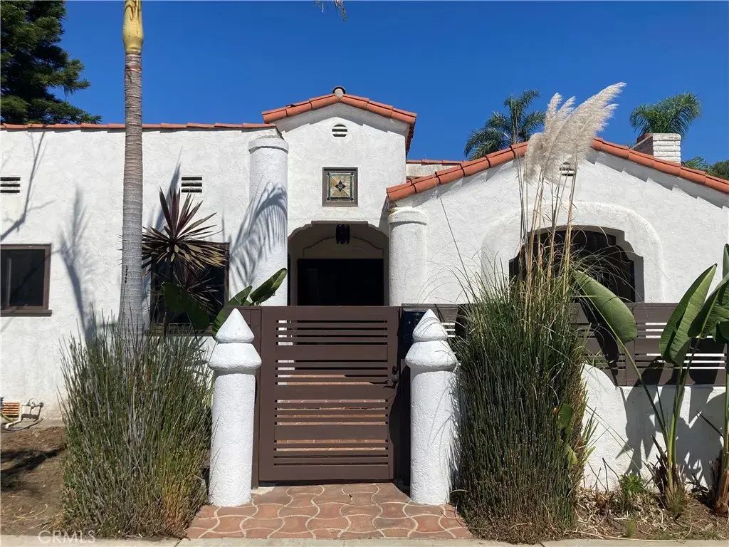 4745 E 3rd, Long Beach