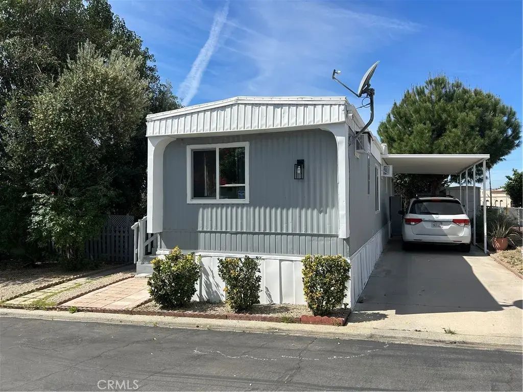 3734 Pacific 40, Highland