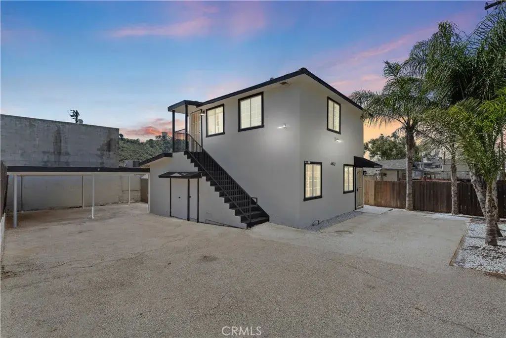 6812 Quinton Lane, Tujunga