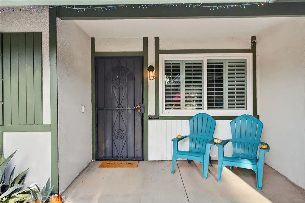 1055 Roosevelt Road, Redlands