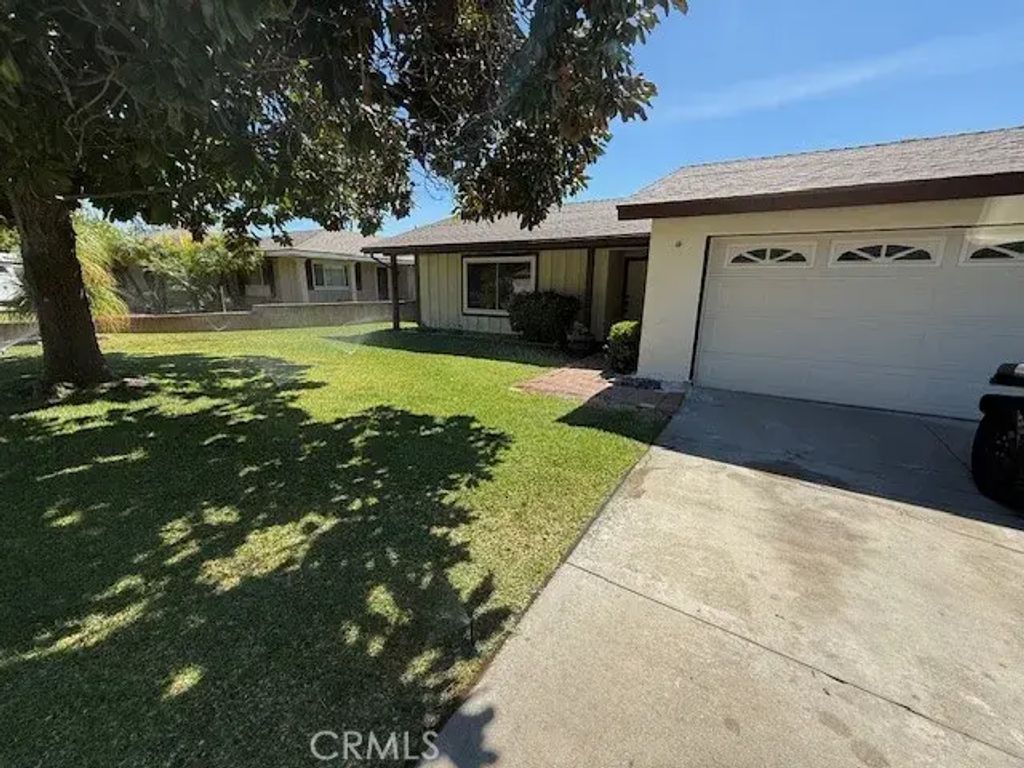 518 E Walnut, Glendora