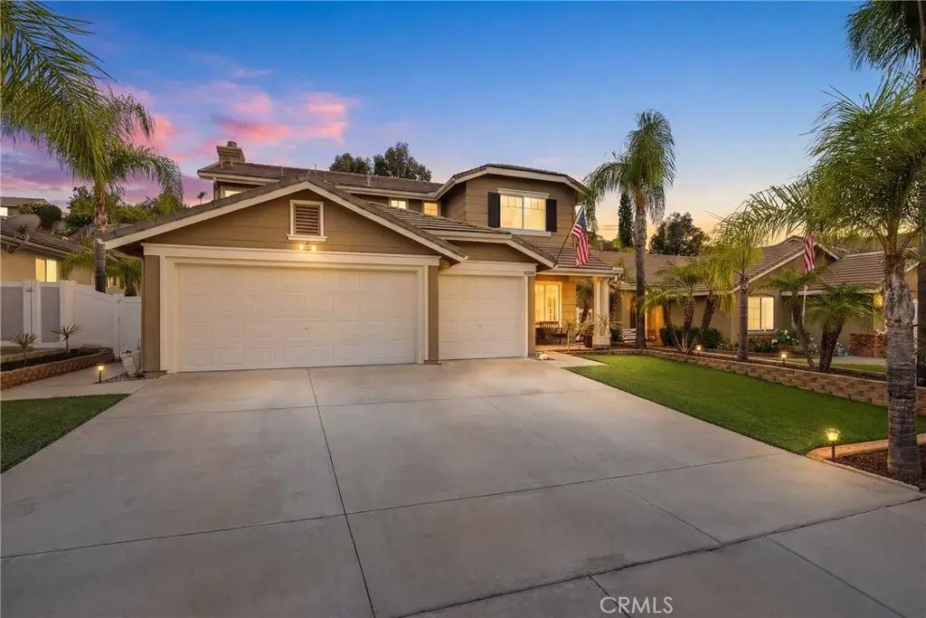 27407 Santa Fe Court, Corona