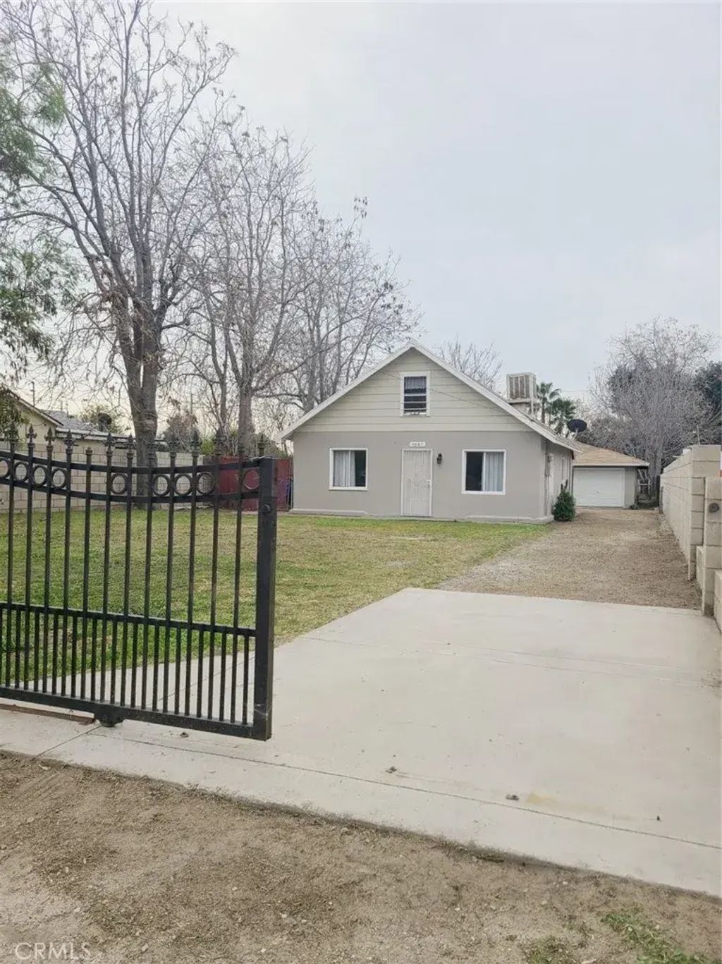 1087 E 2nd Street, San Bernardino