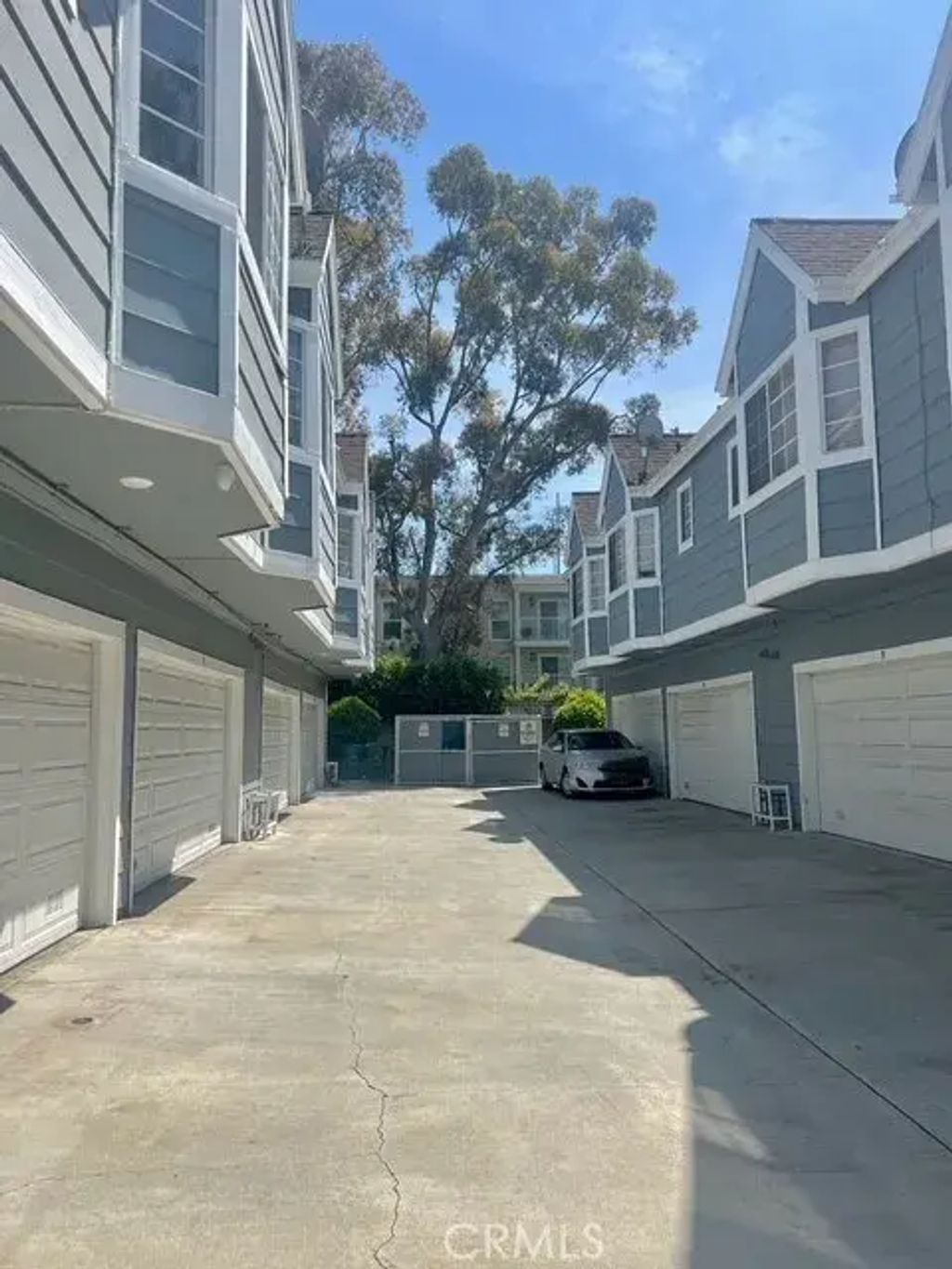 812 Inglewood, Inglewood