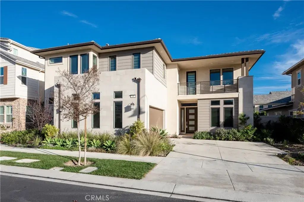 68 Ray, Irvine