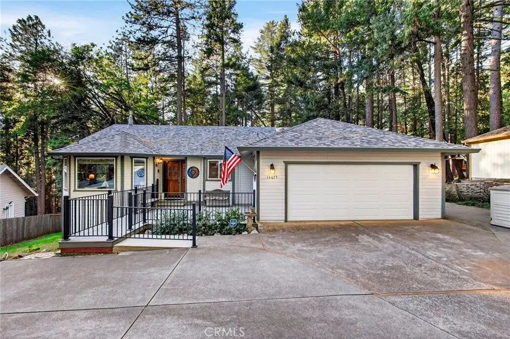 14677 Bridgeport, Magalia