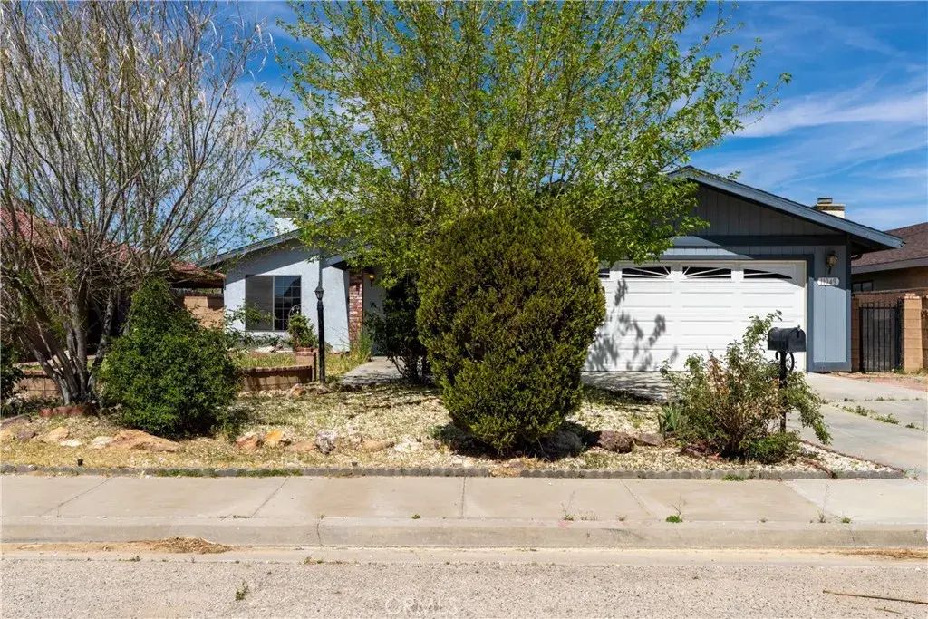 11049 Rome Beauty Drive, California City