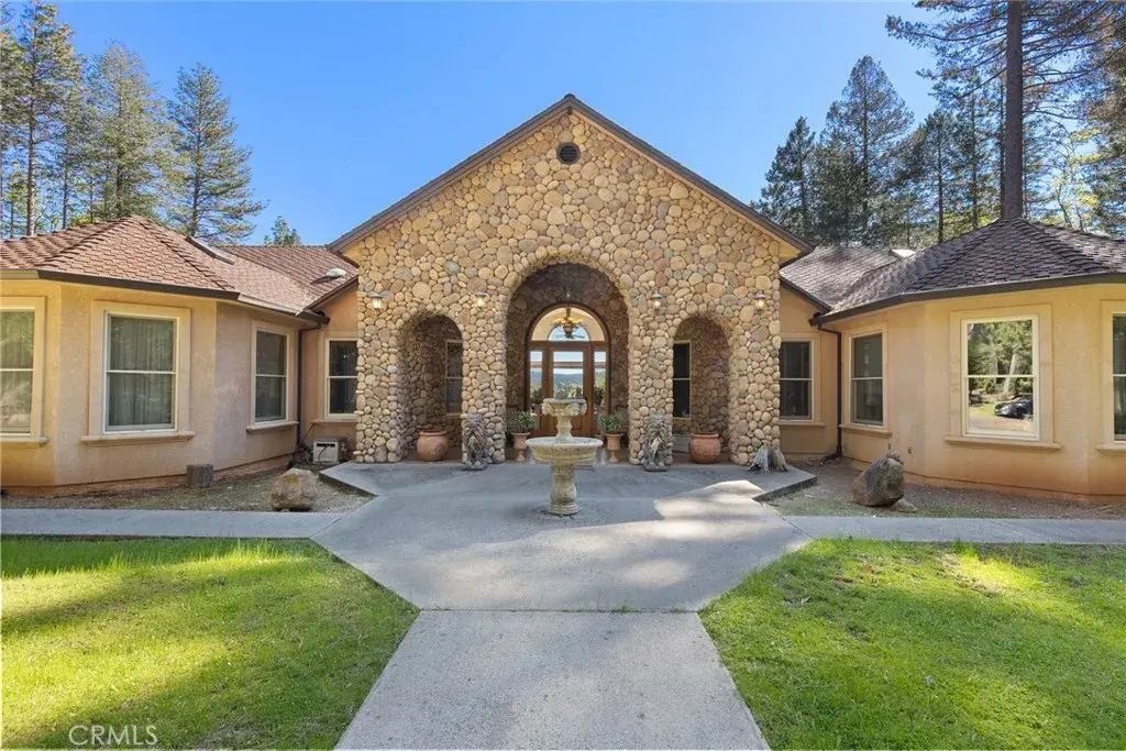 5005 Schott Road, Forest Ranch
