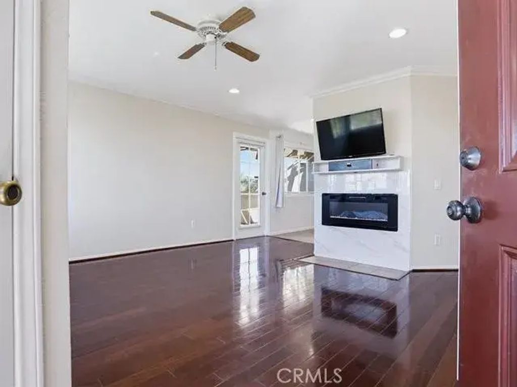 3455 Paseo De Alicia 13, Oceanside