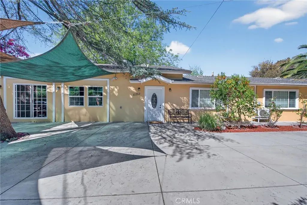 10353 Oro Vista, Sunland
