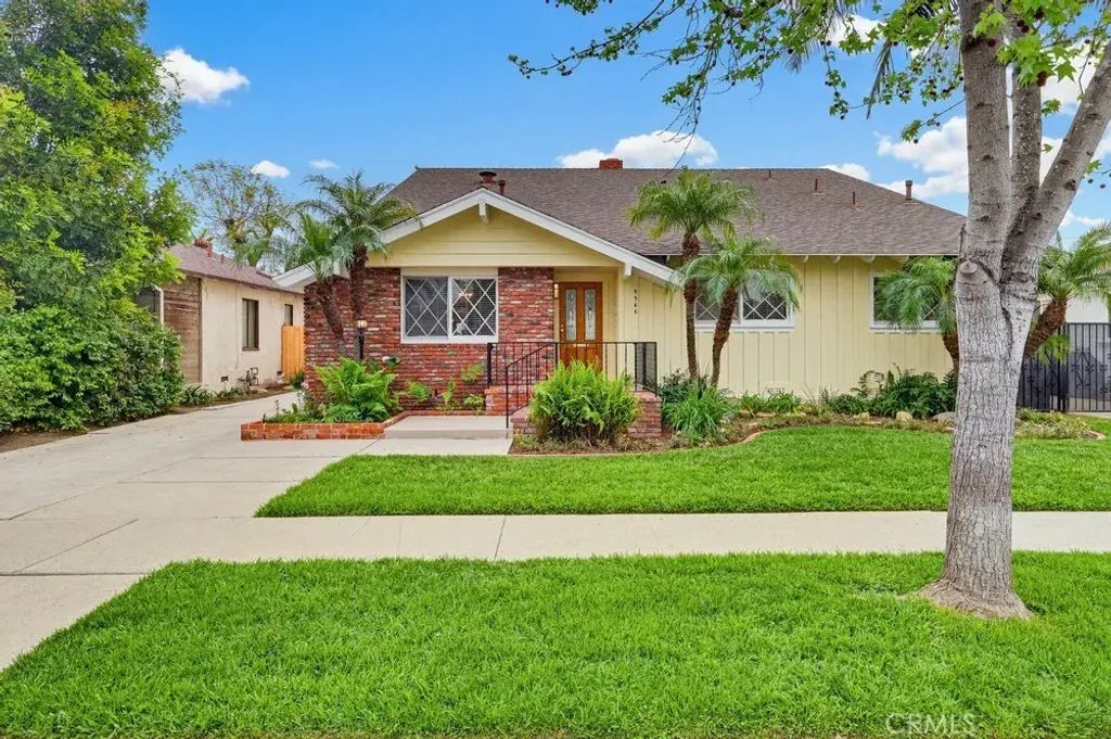 5346 E Flagstone Street, Long Beach