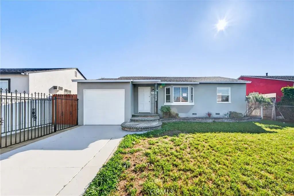 14328 S Cahita, Compton