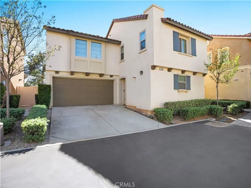 1377 Sunset B, Beaumont
