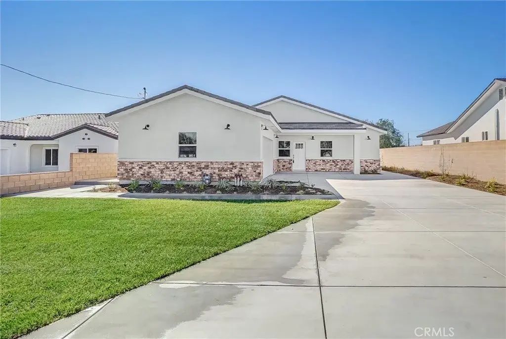 451 Hervey Avenue, Upland