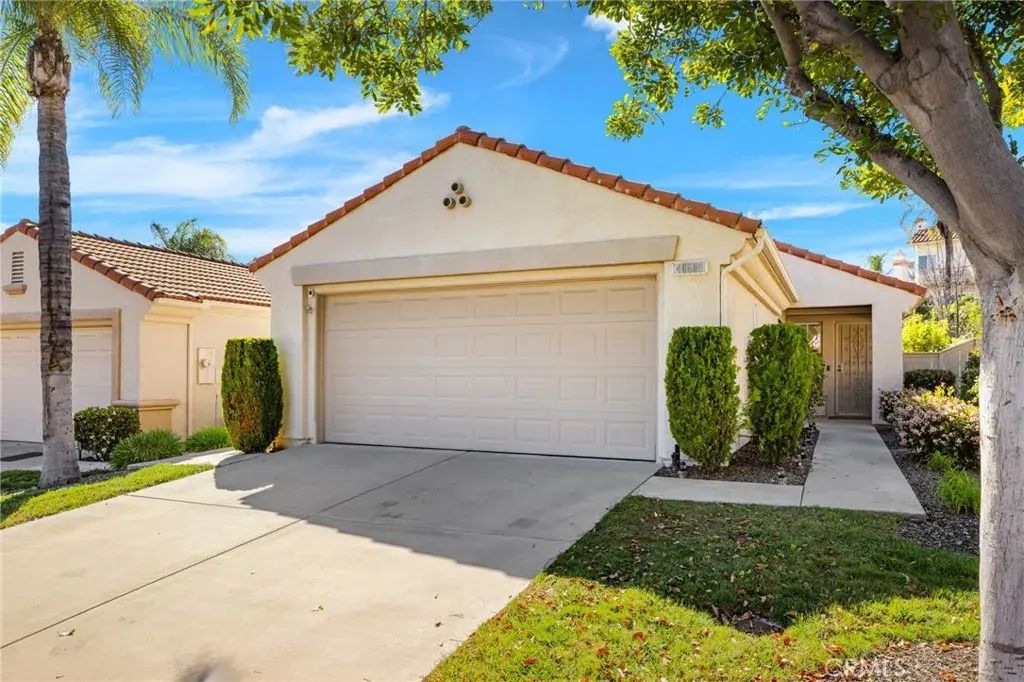 40609 Corte Albara, Murrieta