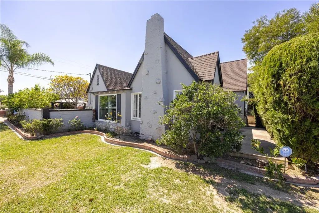 3708 Jurupa Avenue, Riverside