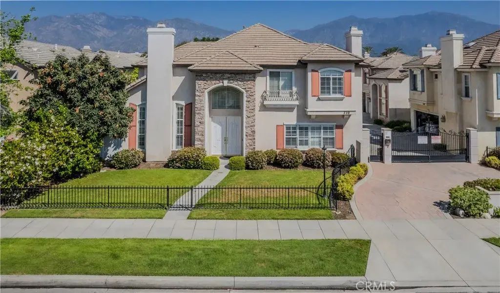 339 California, Arcadia