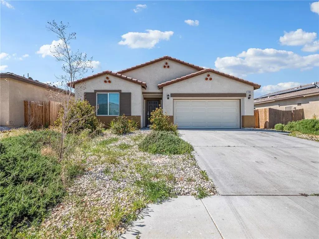 11582 Miranda, Adelanto