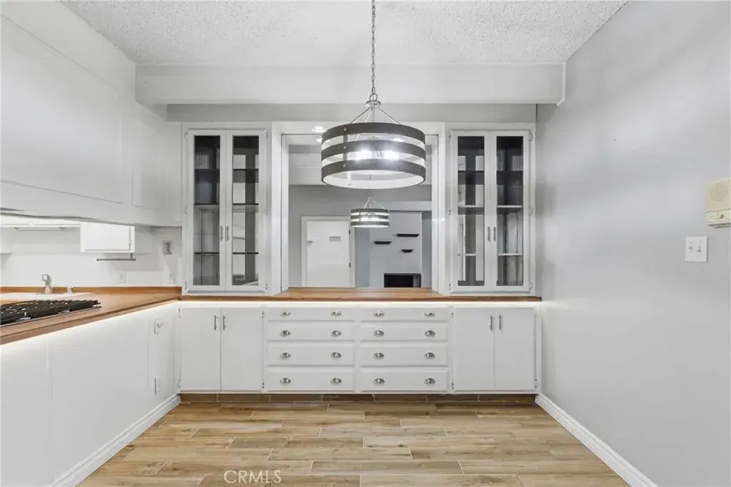 3800 Stockdale 2, Bakersfield