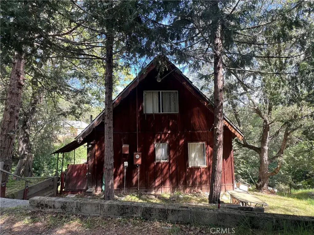 36039 Sierra Linda, Wishon