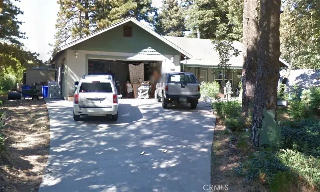 22070 Big Oak Rd, Cedarpines Park