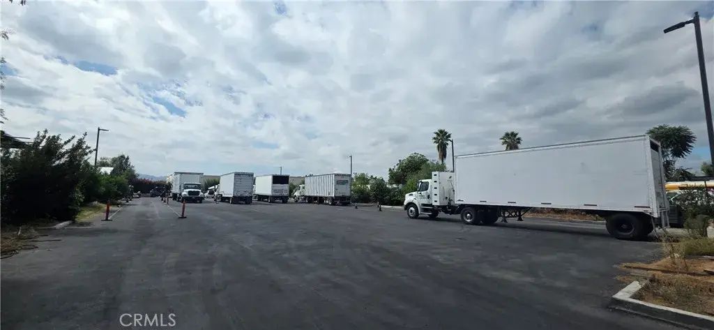 781 E Santa Fe, San Bernardino