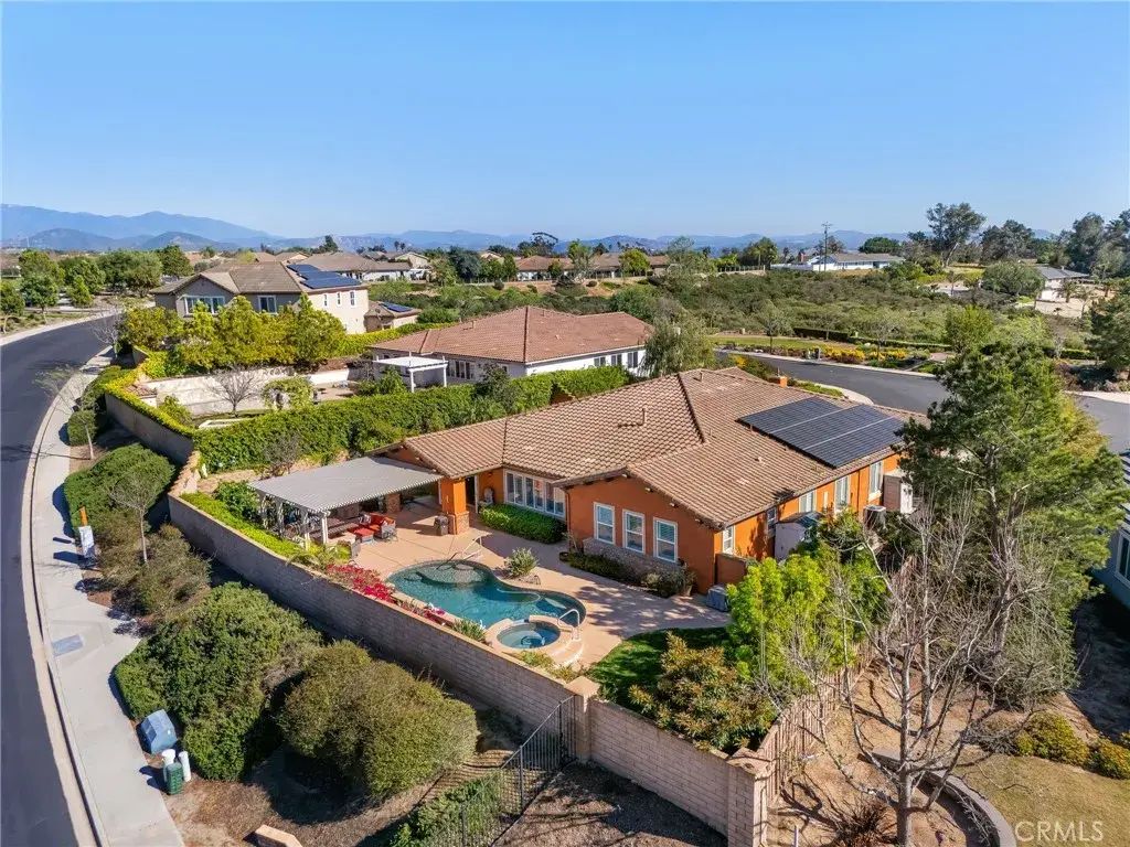 218 Clayton Parkinson Court, Fallbrook