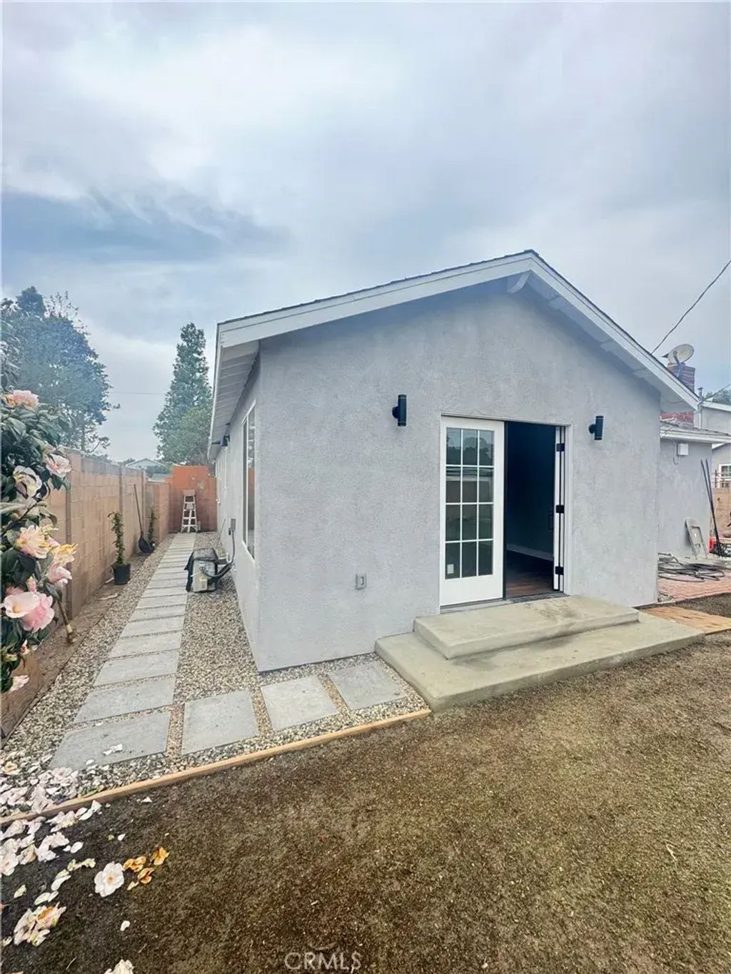 1900 N Bellflower, Long Beach