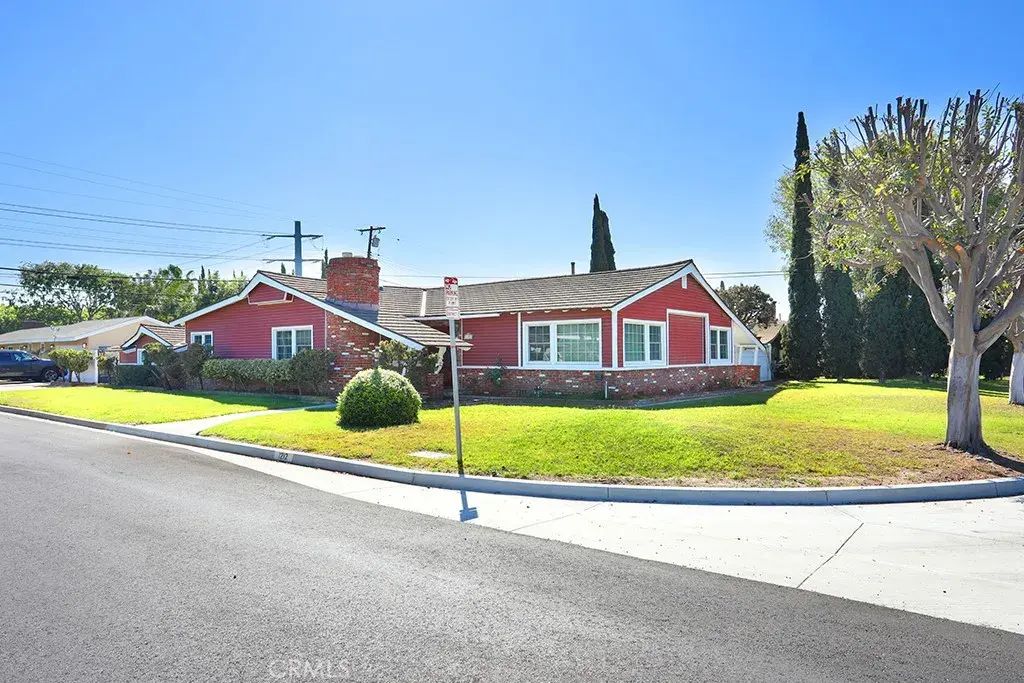1212 W Holgate, Anaheim