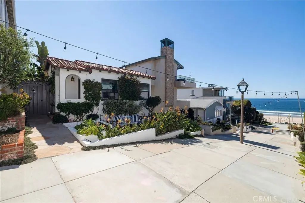 124 17th, Manhattan Beach