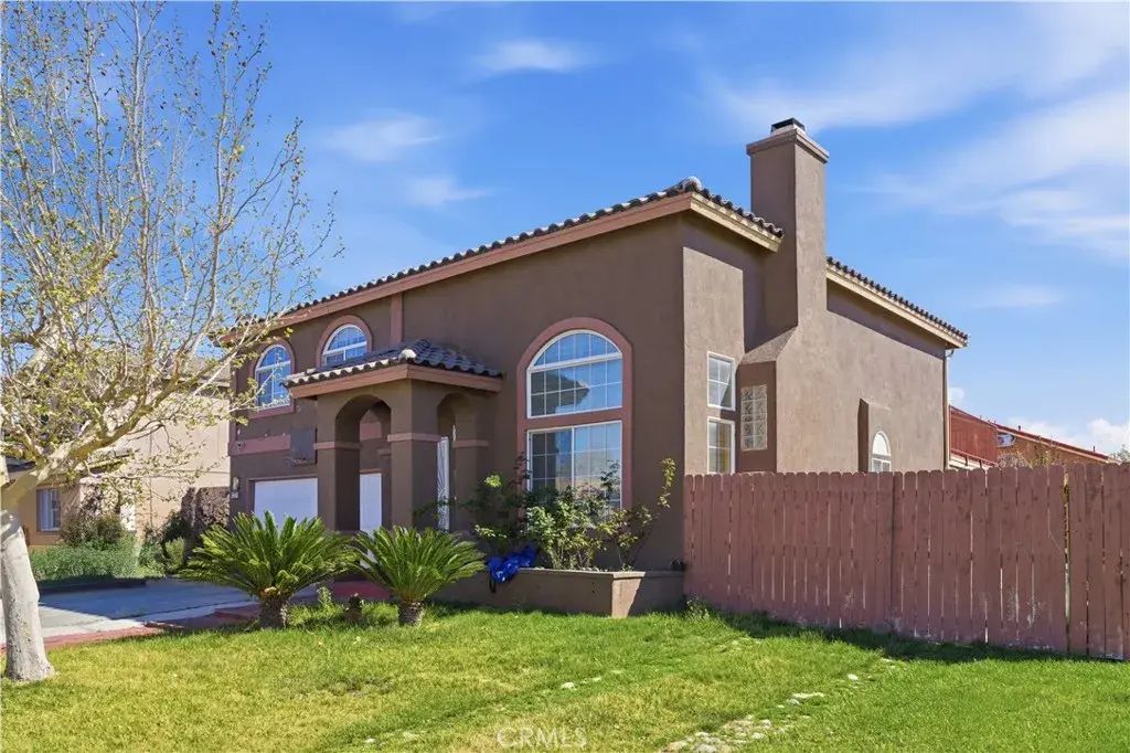 5642 Lighthouse, Palmdale