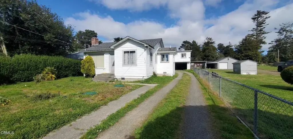 19121 Olsen Lane, Fort Bragg