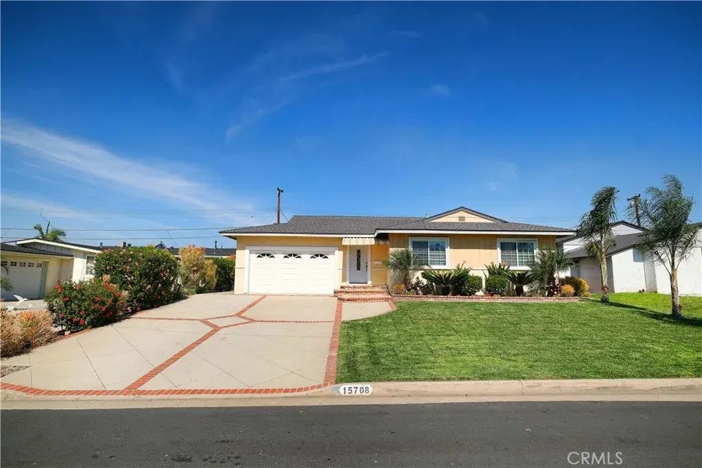 15708 La Barca Drive, La Mirada