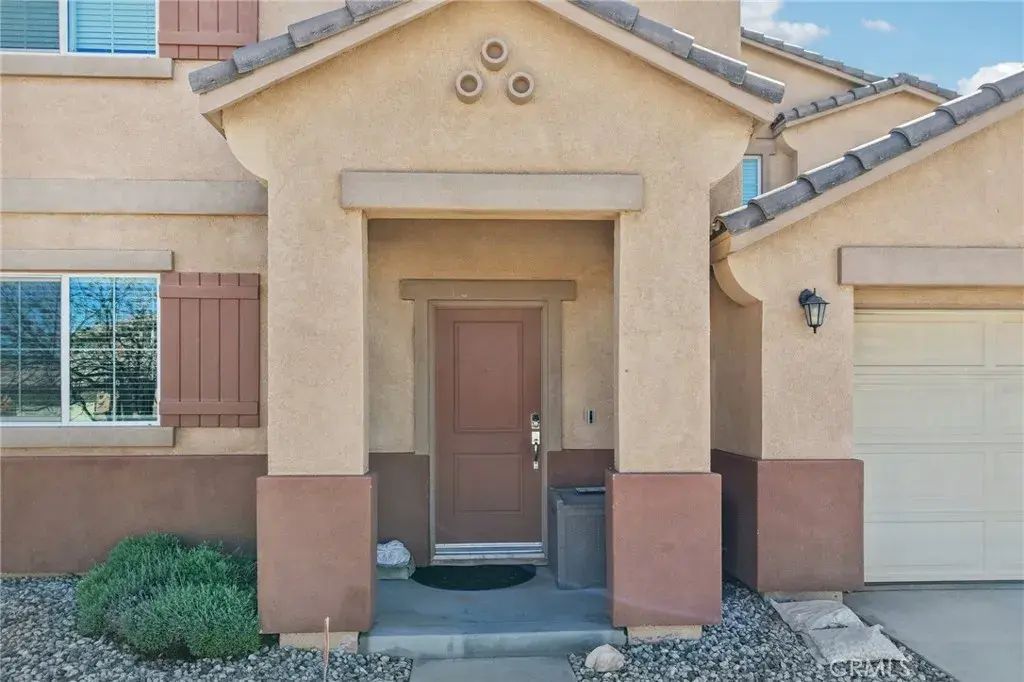 12945 Ivy Hill Court, Victorville