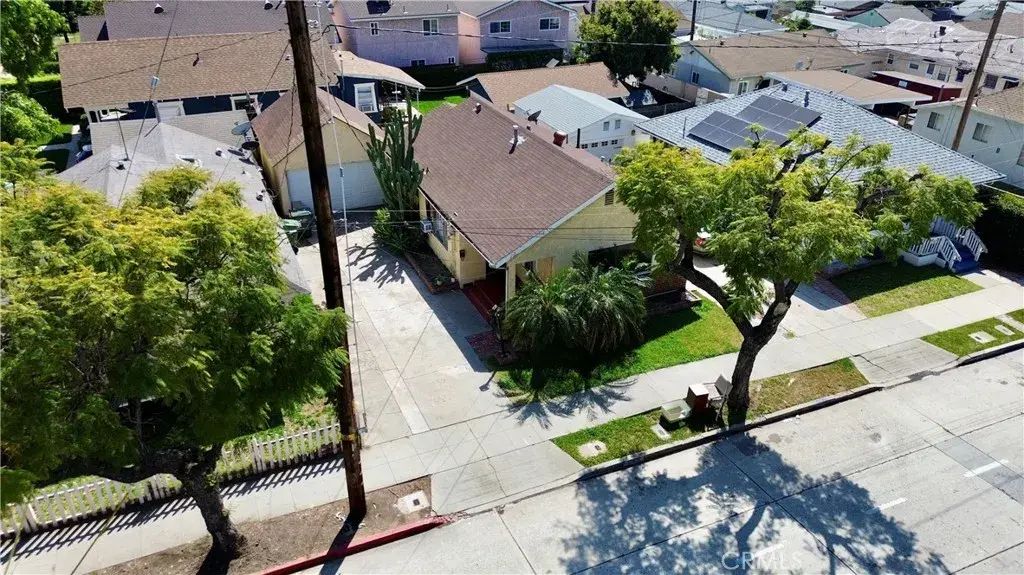 12522 Broadway, Whittier
