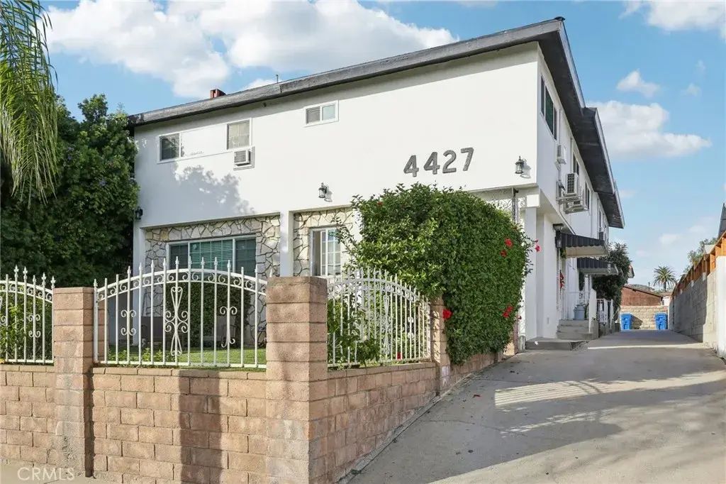 4427 Camero Avenue, Los Angeles