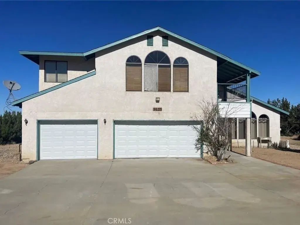 9635 Primavera Road, Pinon Hills
