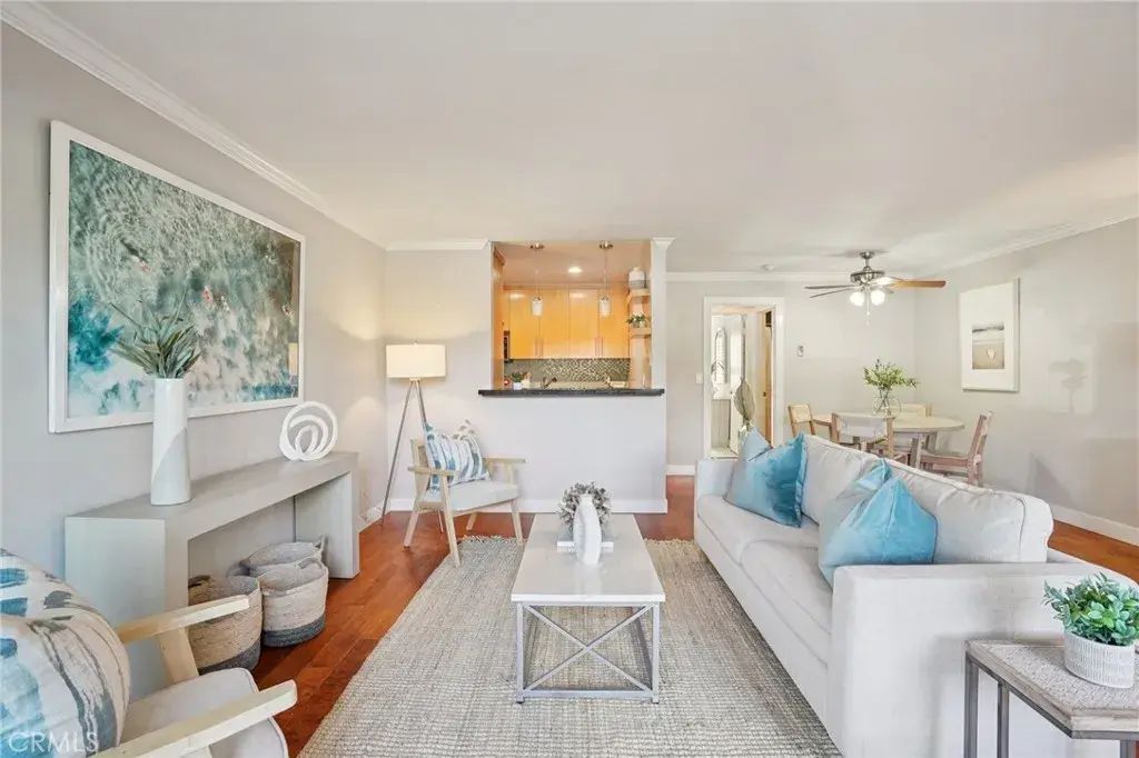 641 S Prospect Avenue 103, Redondo Beach