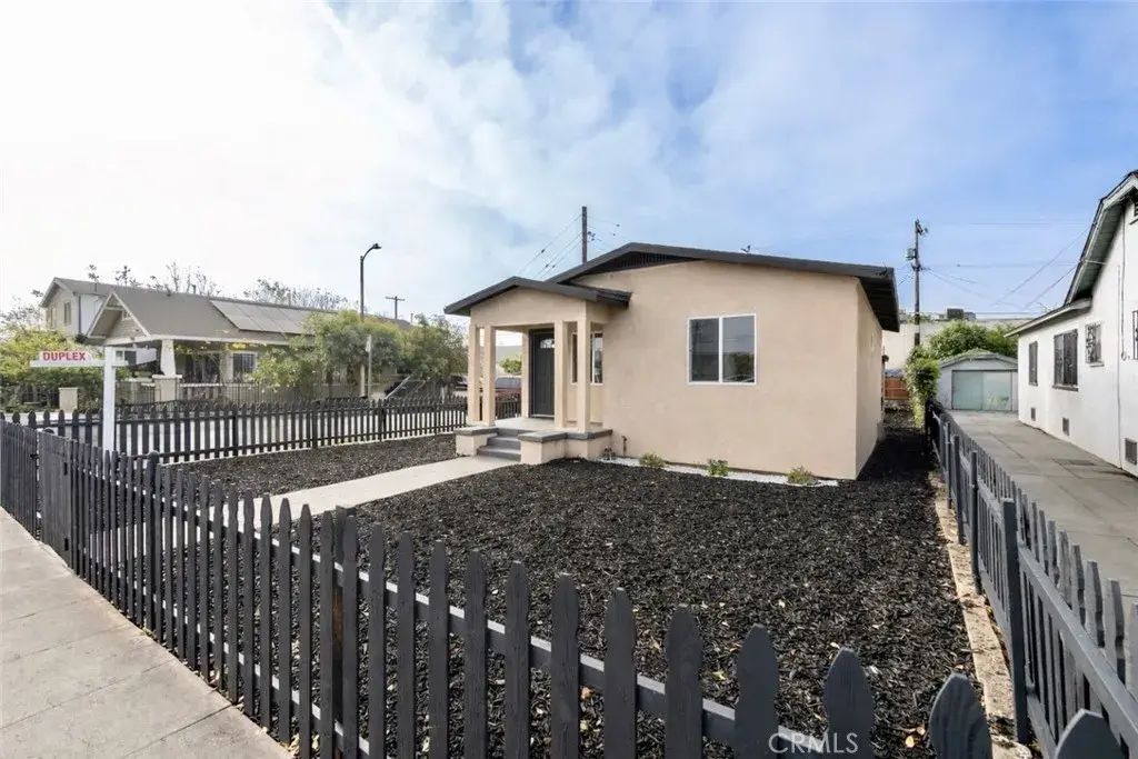 158 E 85th, Los Angeles